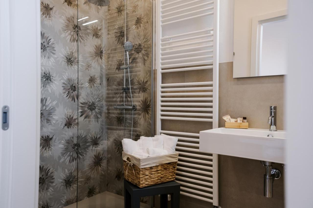Lami Room & Apartment كاستيل سان بييترو تي المظهر الخارجي الصورة
