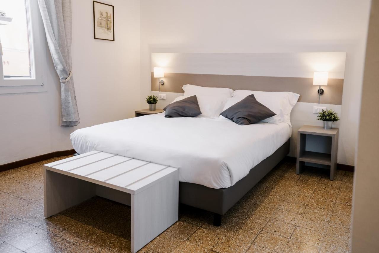 Lami Room & Apartment كاستيل سان بييترو تي المظهر الخارجي الصورة