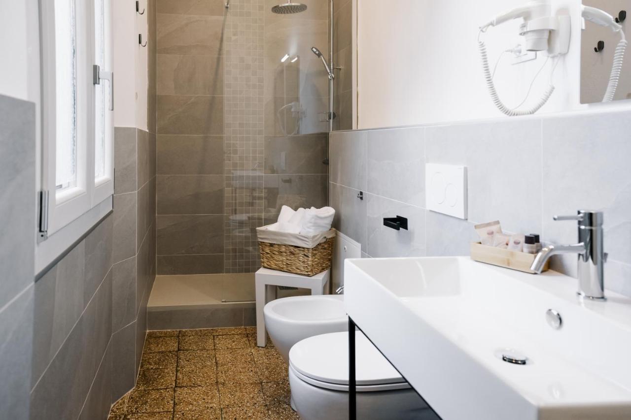 Lami Room & Apartment كاستيل سان بييترو تي المظهر الخارجي الصورة