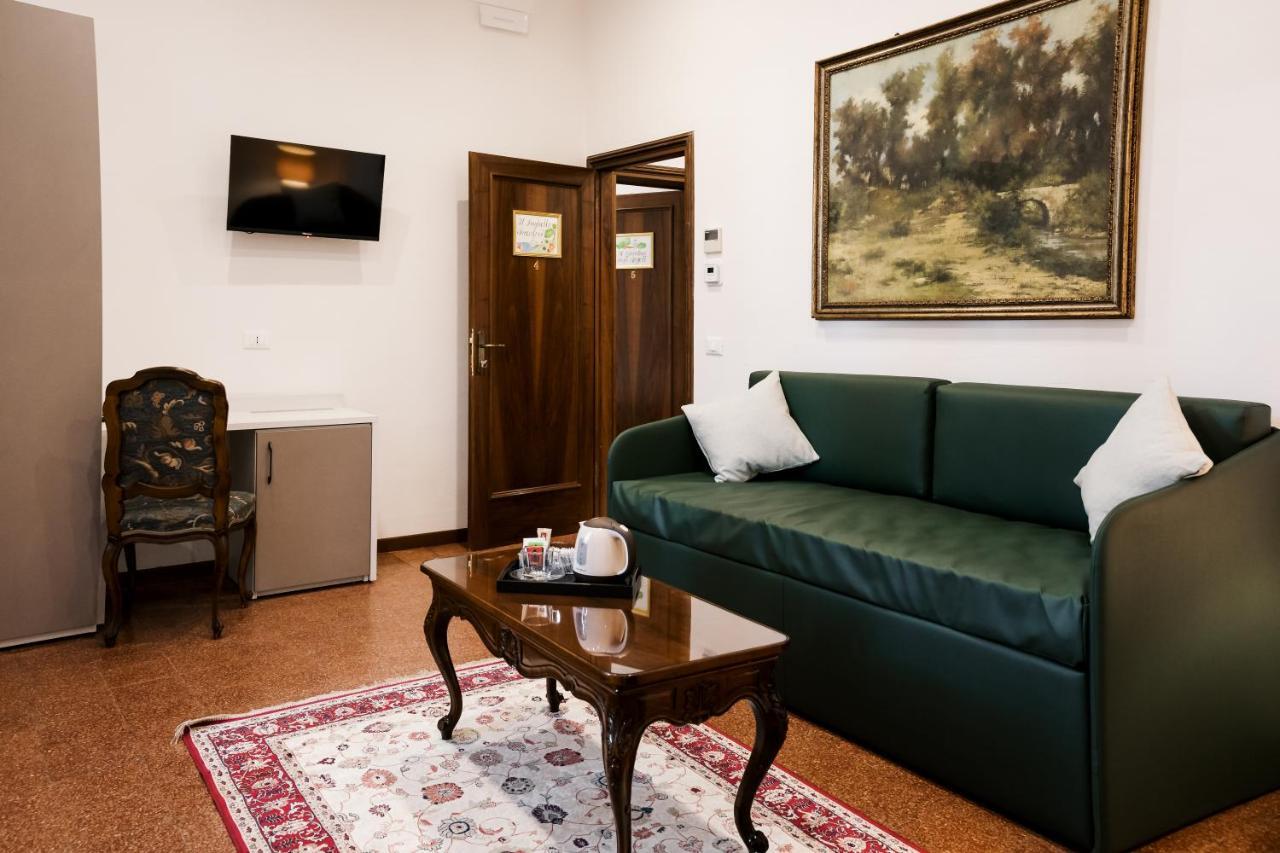 Lami Room & Apartment كاستيل سان بييترو تي المظهر الخارجي الصورة
