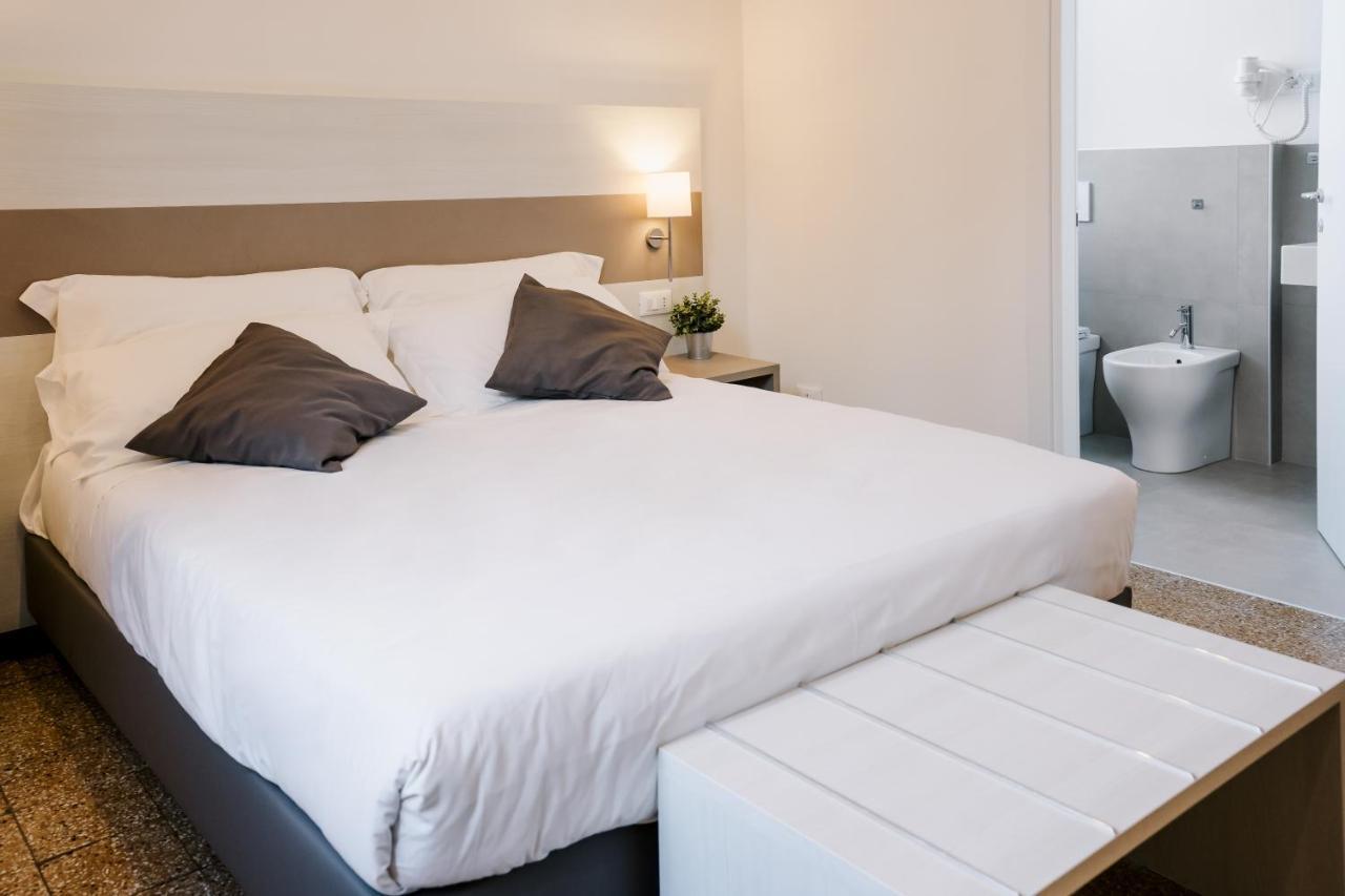 Lami Room & Apartment كاستيل سان بييترو تي المظهر الخارجي الصورة