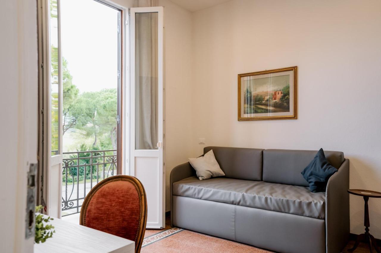 Lami Room & Apartment كاستيل سان بييترو تي المظهر الخارجي الصورة