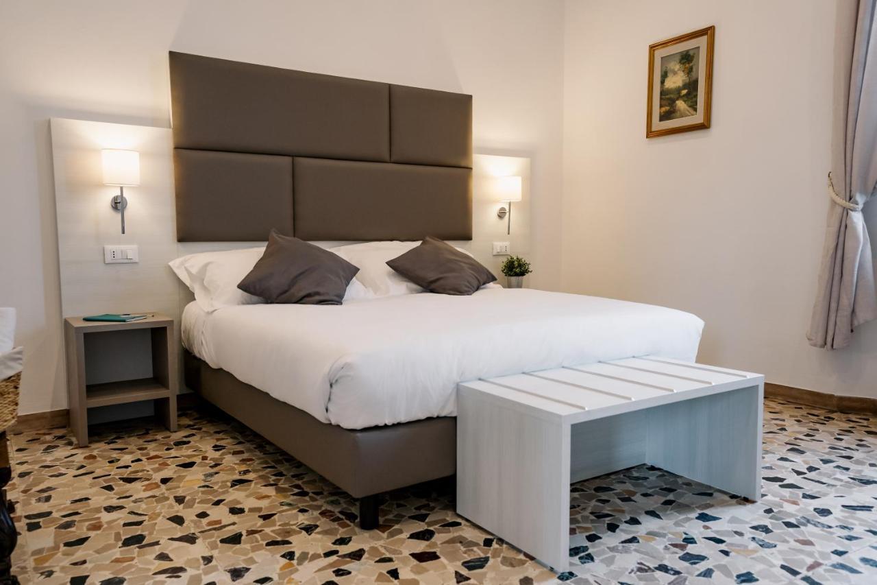 Lami Room & Apartment كاستيل سان بييترو تي المظهر الخارجي الصورة